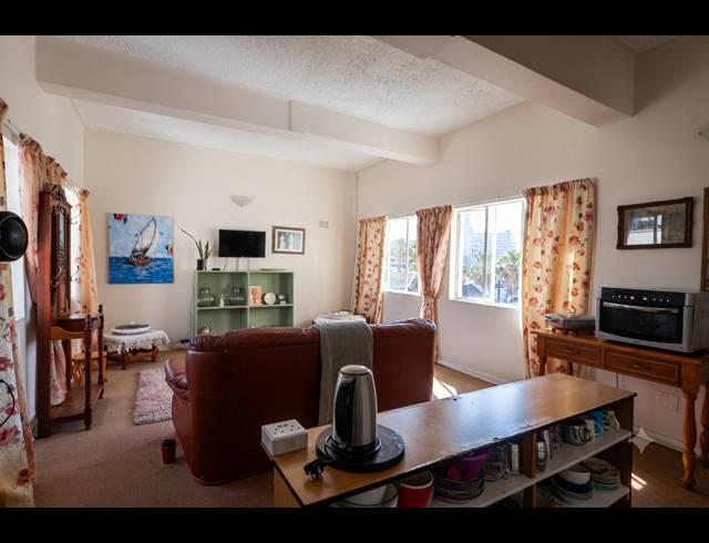 1 BEDROOM APARTMENT FOR SALE IN QUIGNEY